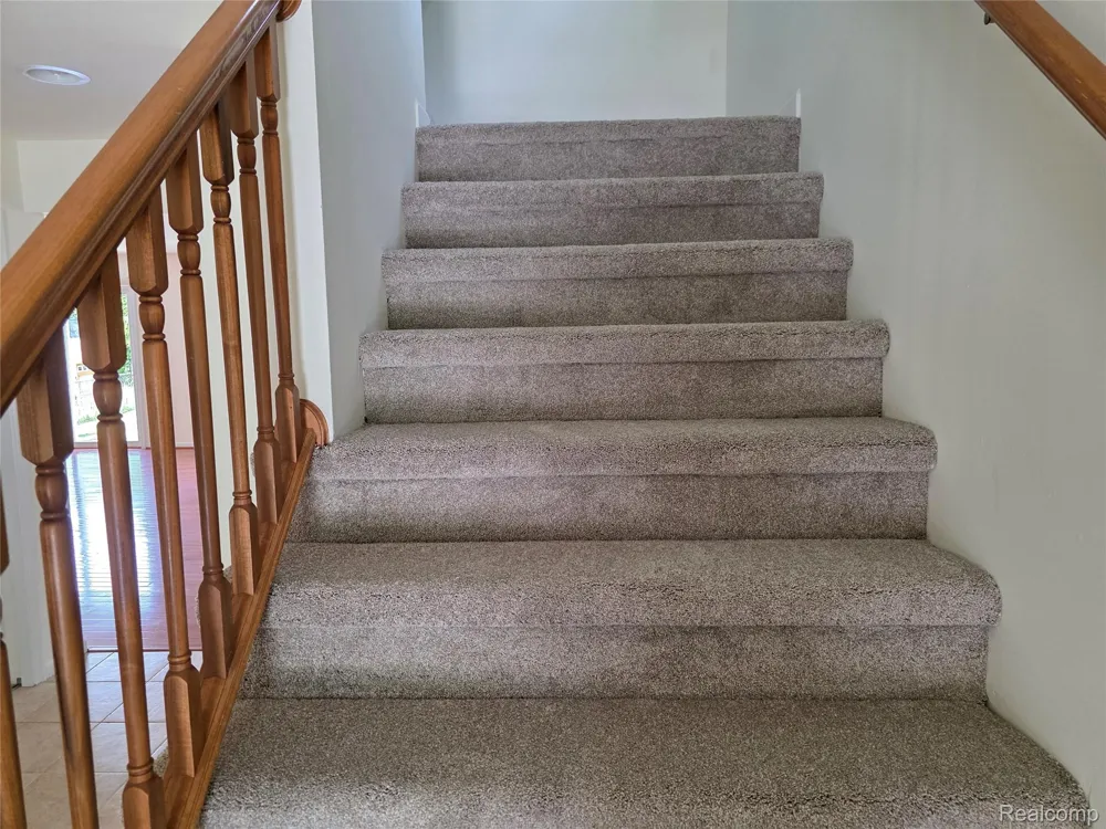 2103 Enterprise Drive Troy City, MI 48083