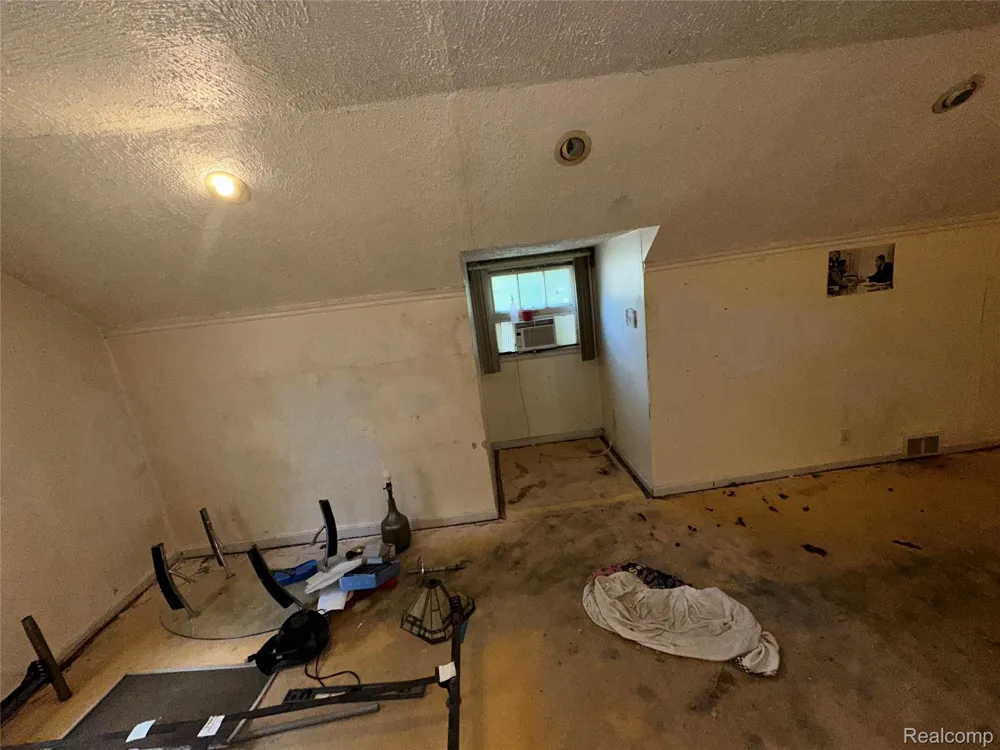 17667 Patton Street Detroit City, MI 48219