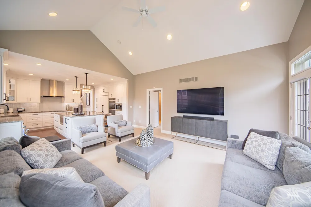 42905 Cardinal Way Novi City, MI 48375
