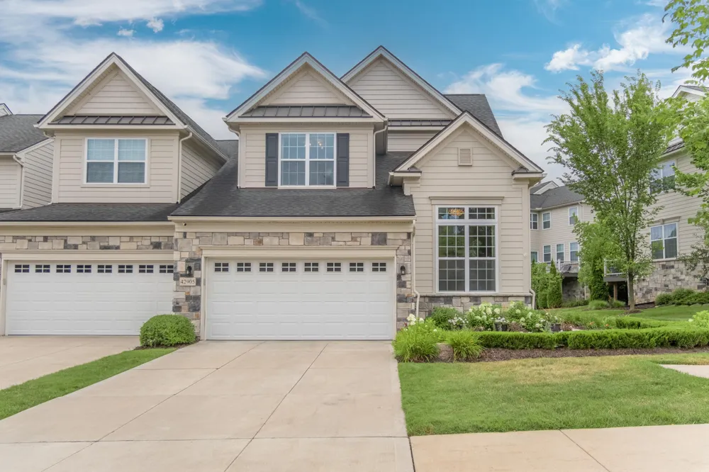 42905 Cardinal Way Novi City, MI 48375