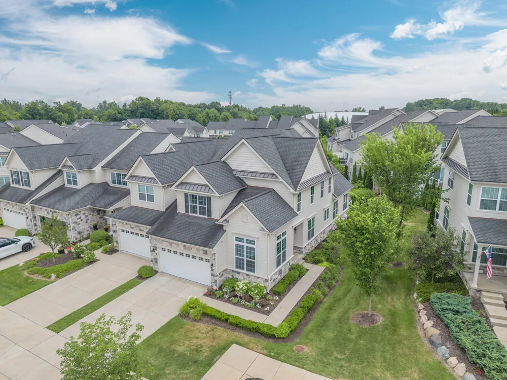 42905 Cardinal Way Novi City, MI 48375