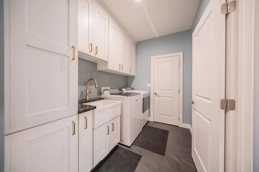 42905 Cardinal Way Novi City, MI 48375