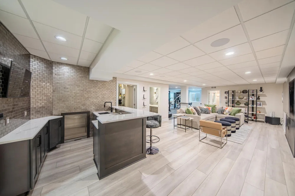 42905 Cardinal Way Novi City, MI 48375