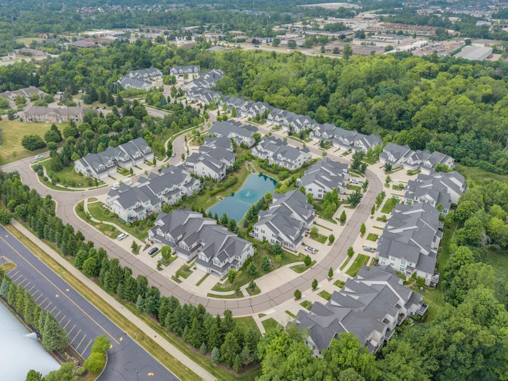 42905 Cardinal Way Novi City, MI 48375