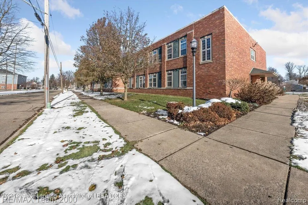 335 Horatio Street #209 Charlotte City, MI 48813