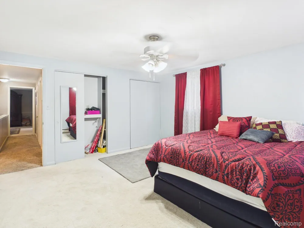 873 Winn Lake Road Lapeer Township, MI 48446