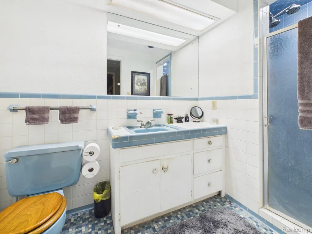 873 Winn Lake Road Lapeer Township, MI 48446