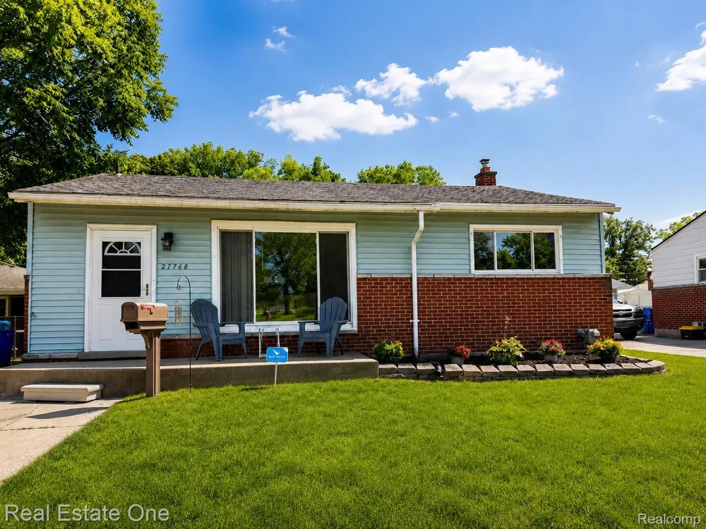 27768 Rialto Street Madison Heights City, MI 48071
