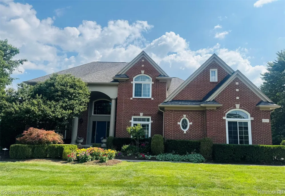171 Millstone Drive Troy City, MI 48084