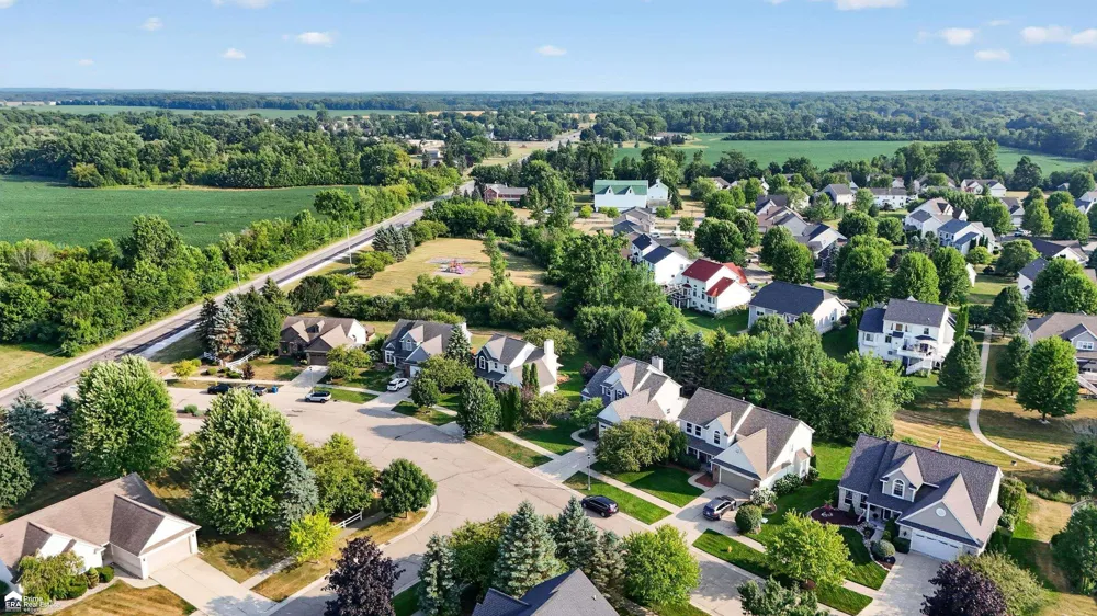 7504 Wicklow North Drive Davison Township, MI 48423