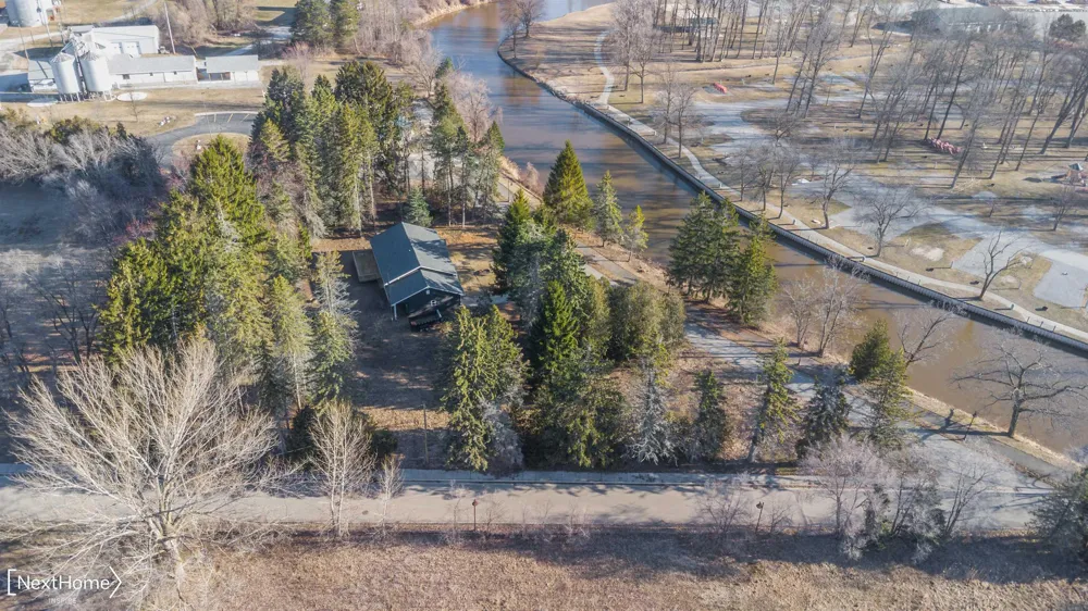 229 Water Street Au Gres City, MI 48703
