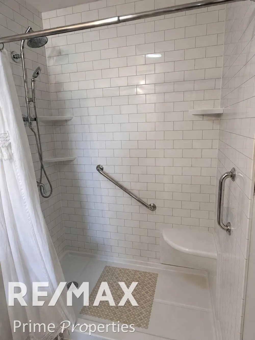 1405 W Vassar Road Blumfield Township, MI 48757