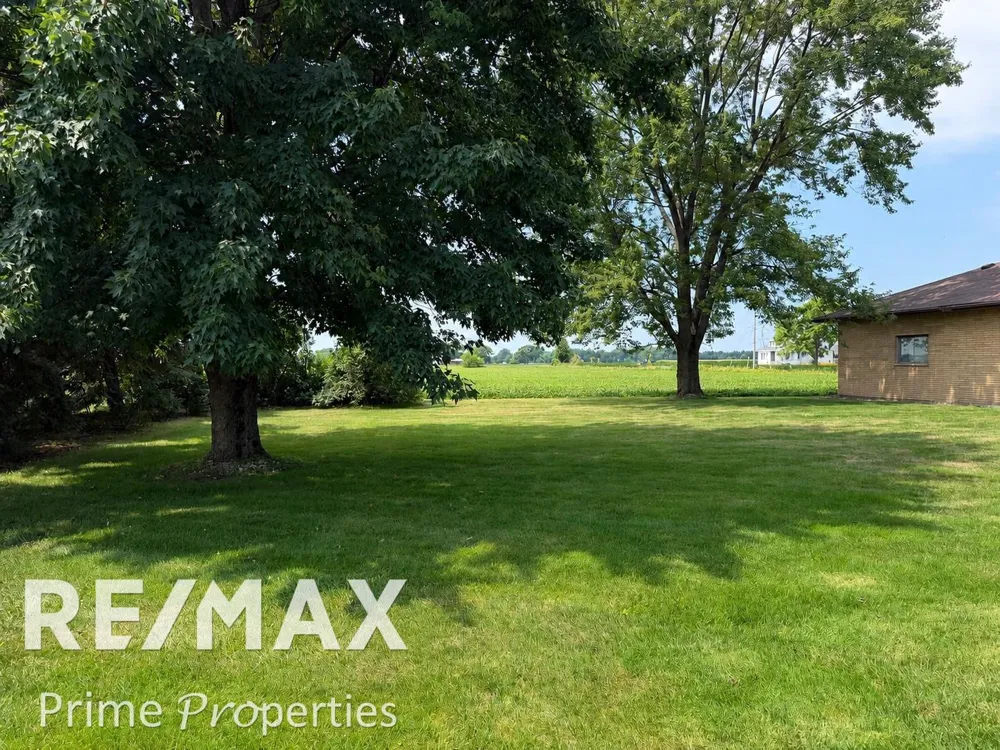 1405 W Vassar Road Blumfield Township, MI 48757