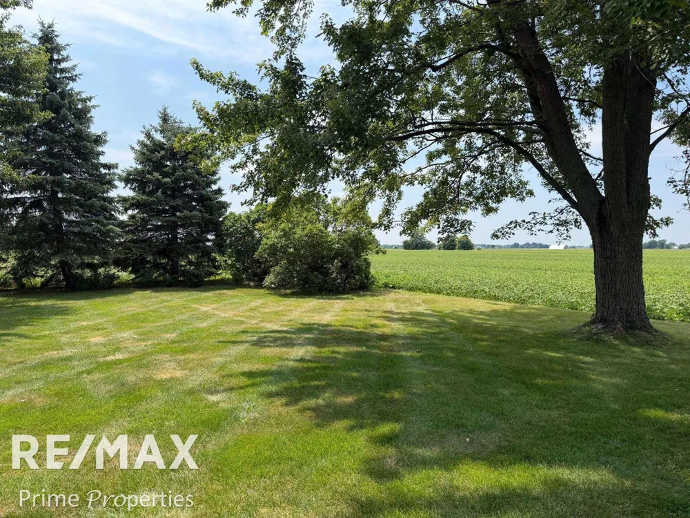 1405 W Vassar Road Blumfield Township, MI 48757