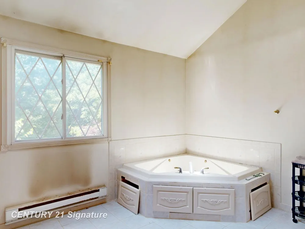 5255 Seymour Road Flushing Charter Township, MI 48433