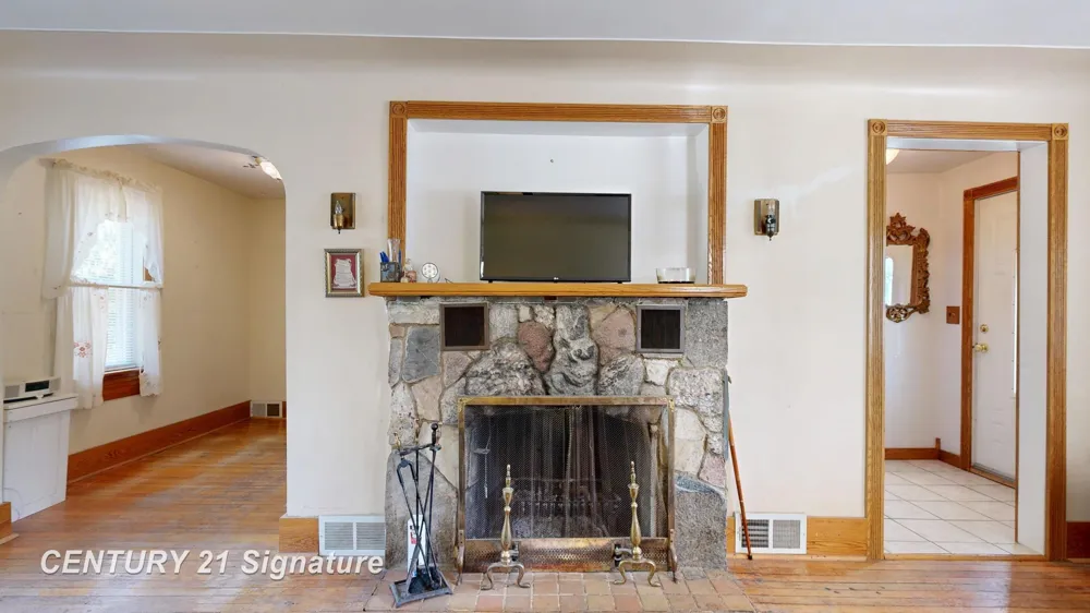 5255 Seymour Road Flushing Charter Township, MI 48433