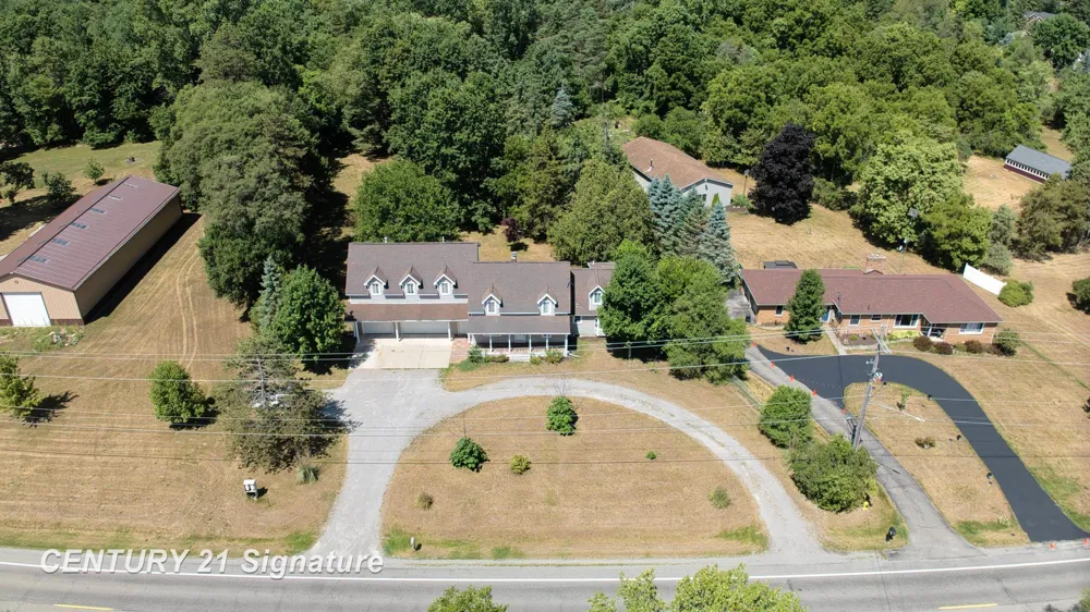 5255 Seymour Road Flushing Charter Township, MI 48433