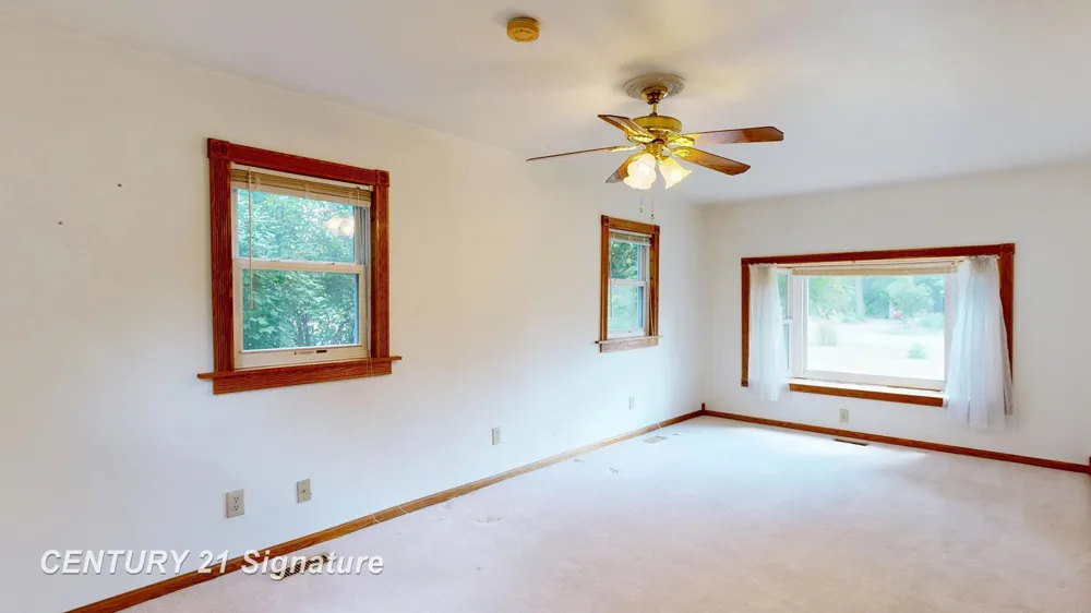 5255 Seymour Road Flushing Charter Township, MI 48433