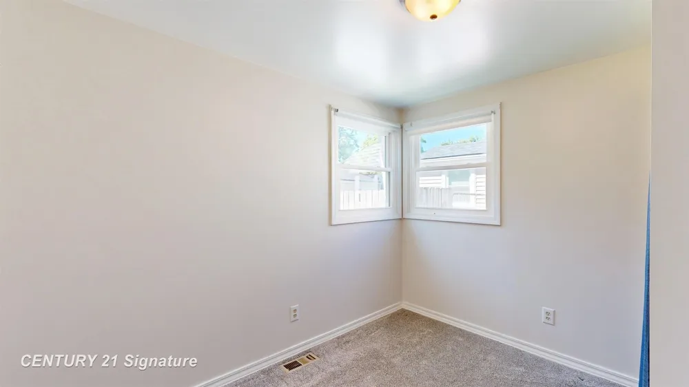 2210 Williamson Avenue Burton City, MI 48529