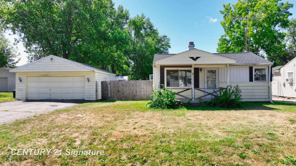 2210 Williamson Avenue Burton City, MI 48529