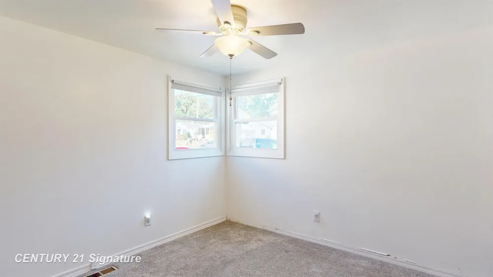 2210 Williamson Avenue Burton City, MI 48529