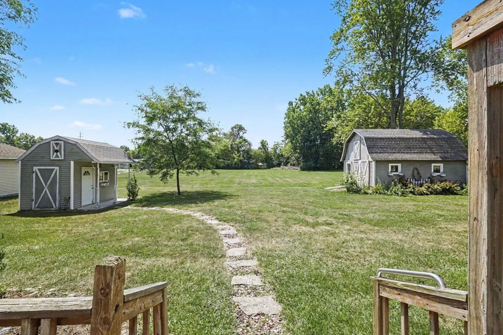 5486 Lippincott Boulevard Burton City, MI 48519