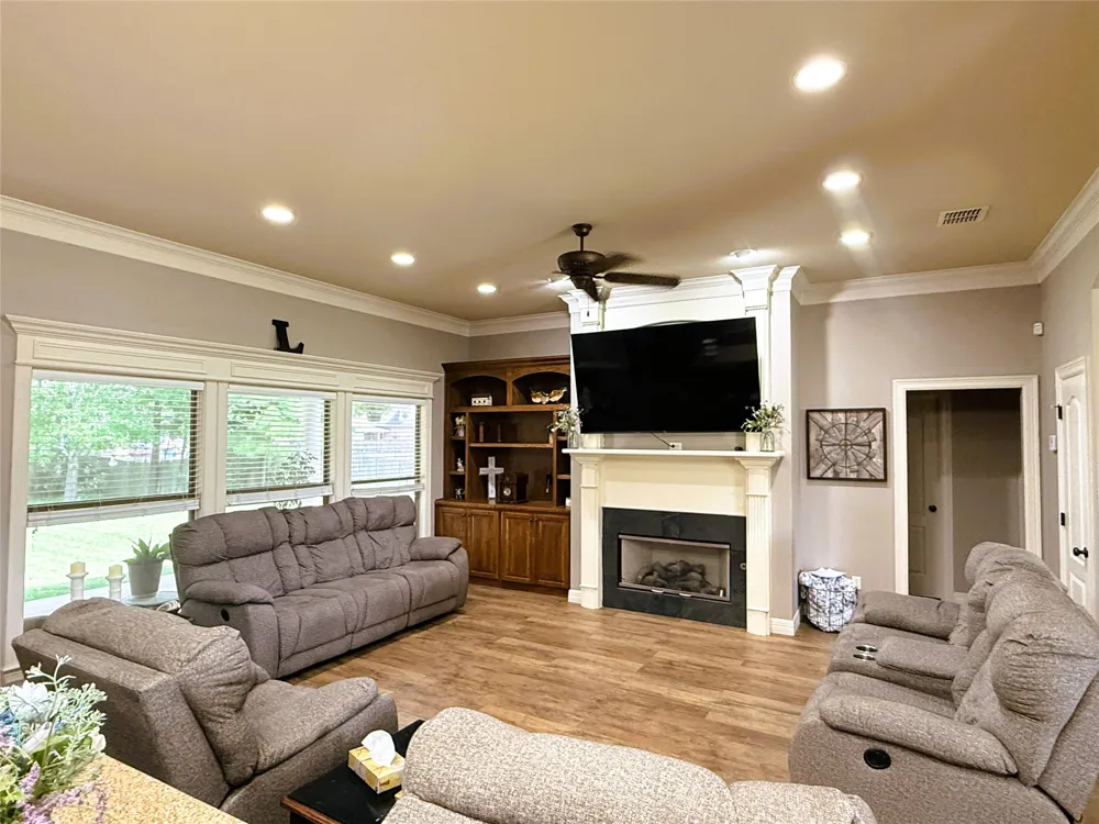 1737 Turning Leaf Trail Haughton, LA 71037