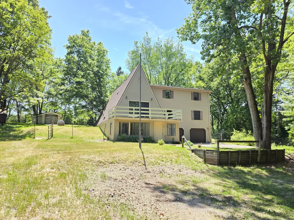7925 Seymour Road Leoni Township, MI 49240