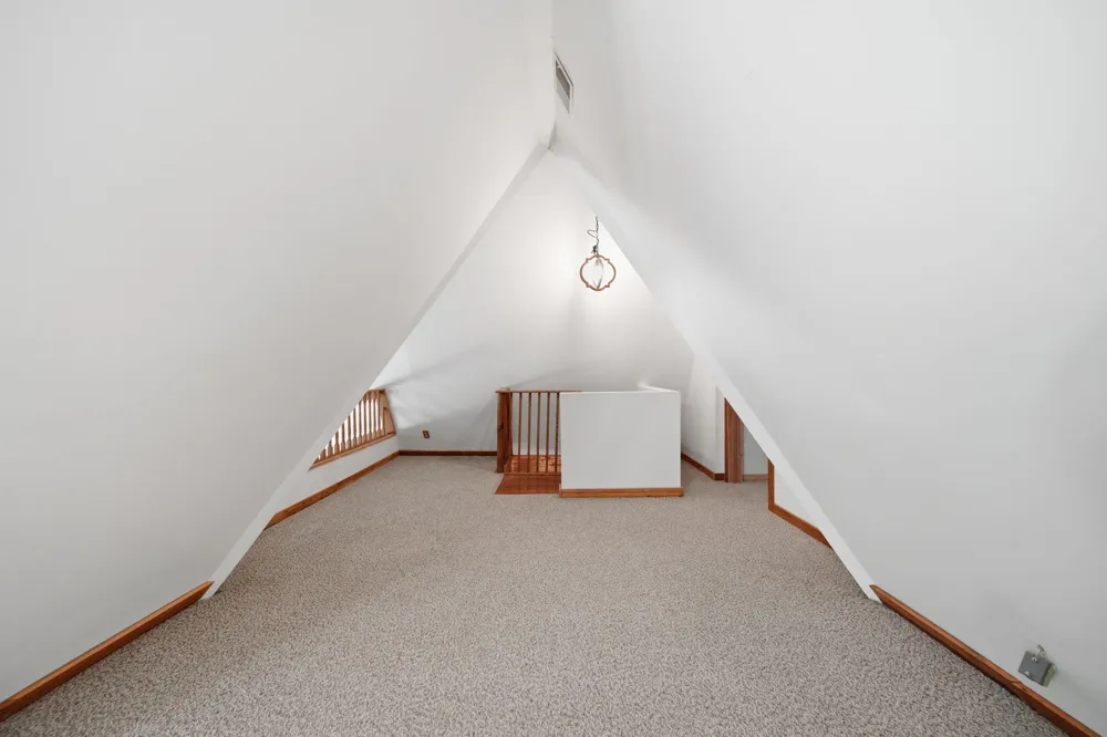 7925 Seymour Road Leoni Township, MI 49240