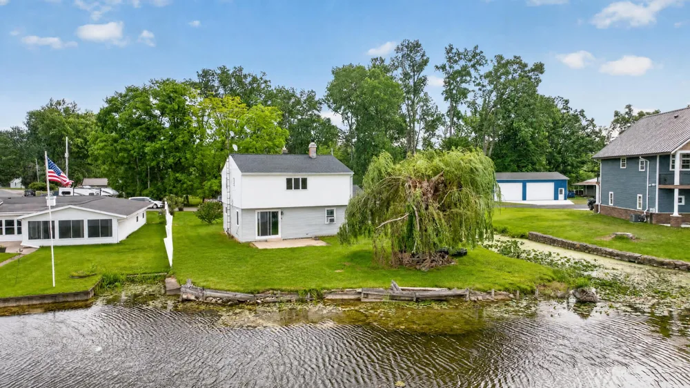 1040 Echo Beach Drive Summit Township, MI 49203