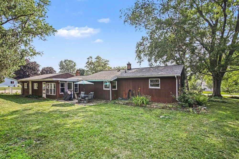 2637 Lucerne Drive Spring Arbor Township, MI 49201
