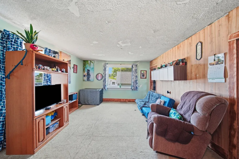 16570 Cement City Road Columbia Township, MI 49233