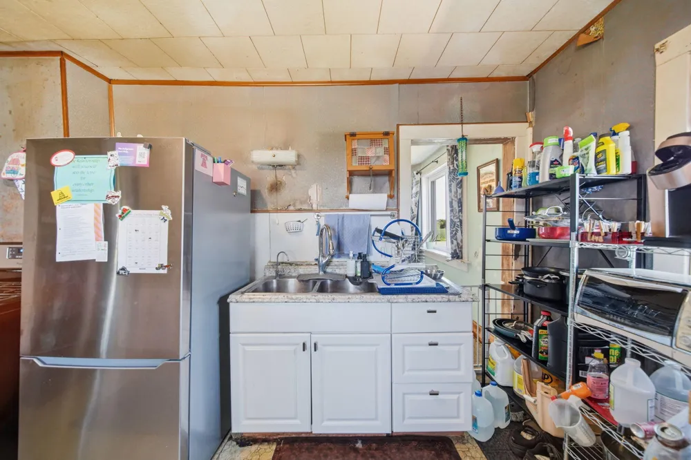 16570 Cement City Road Columbia Township, MI 49233