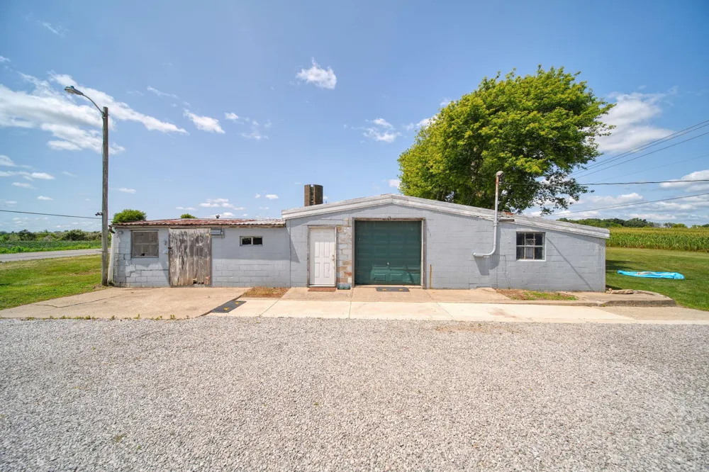 16570 Cement City Road Columbia Township, MI 49233