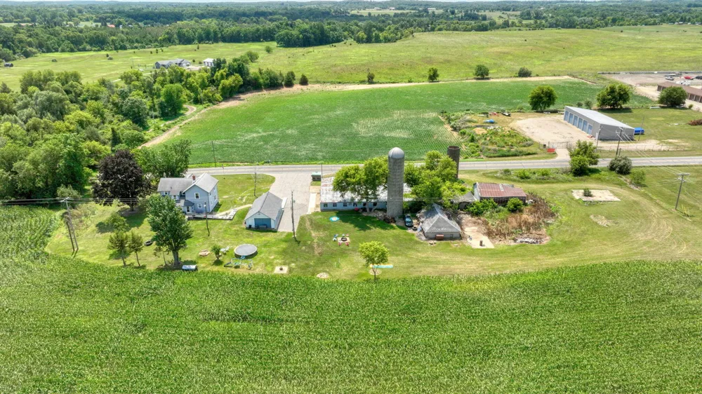 16570 Cement City Road Columbia Township, MI 49233