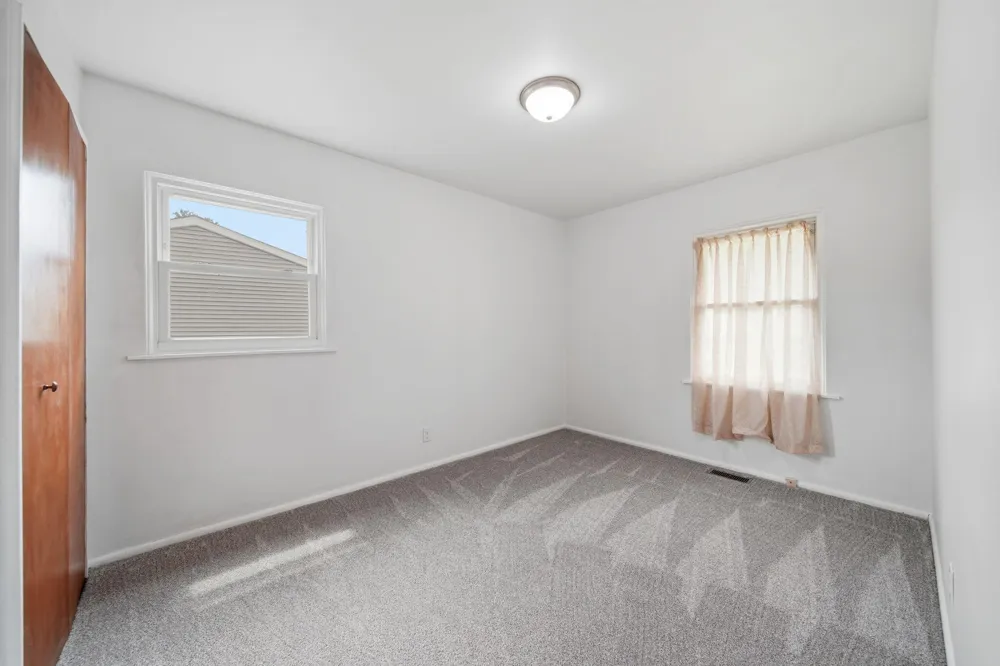 5574 Dogwood Drive Leoni Township, MI 49201