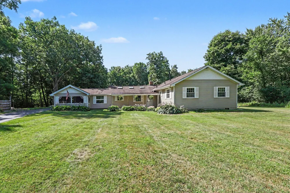 2125 W Kimmel Road Unknown, MI 49201