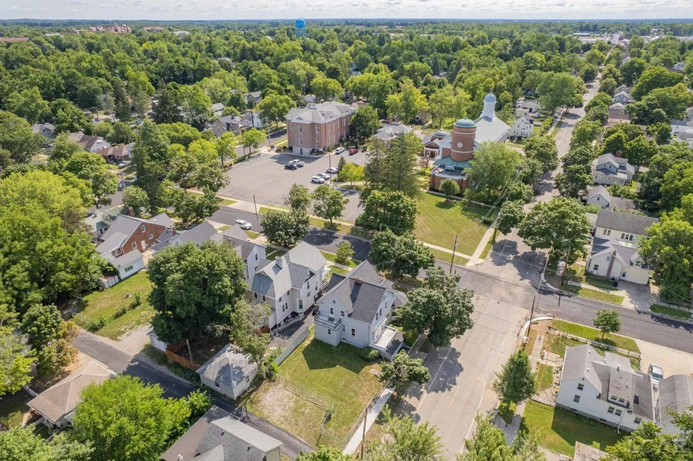 403 Finch Street Adrian City, MI 49221