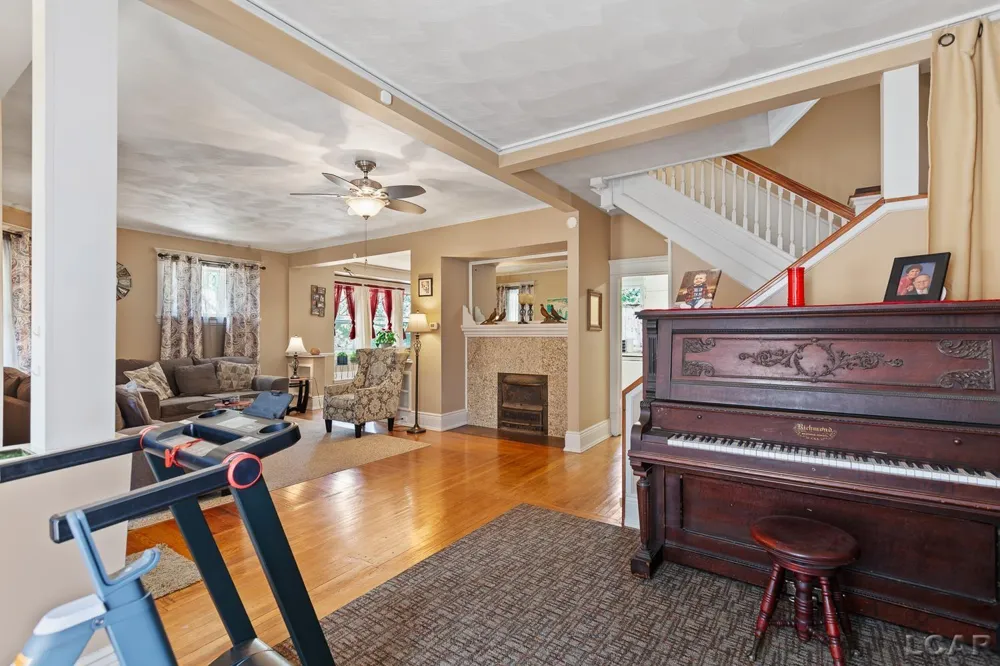 403 Finch Street Adrian City, MI 49221