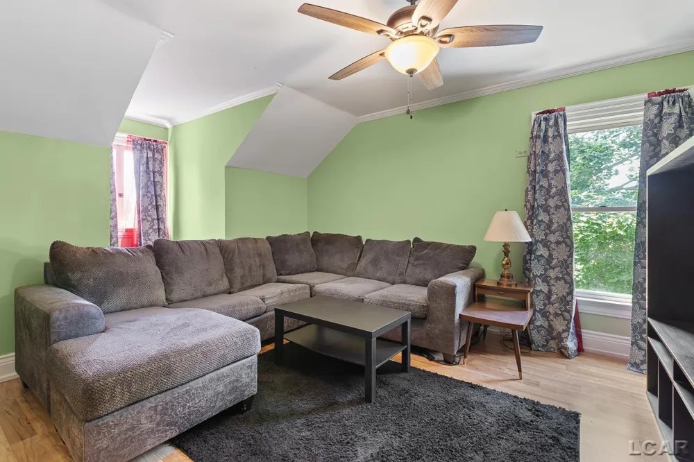 403 Finch Street Adrian City, MI 49221
