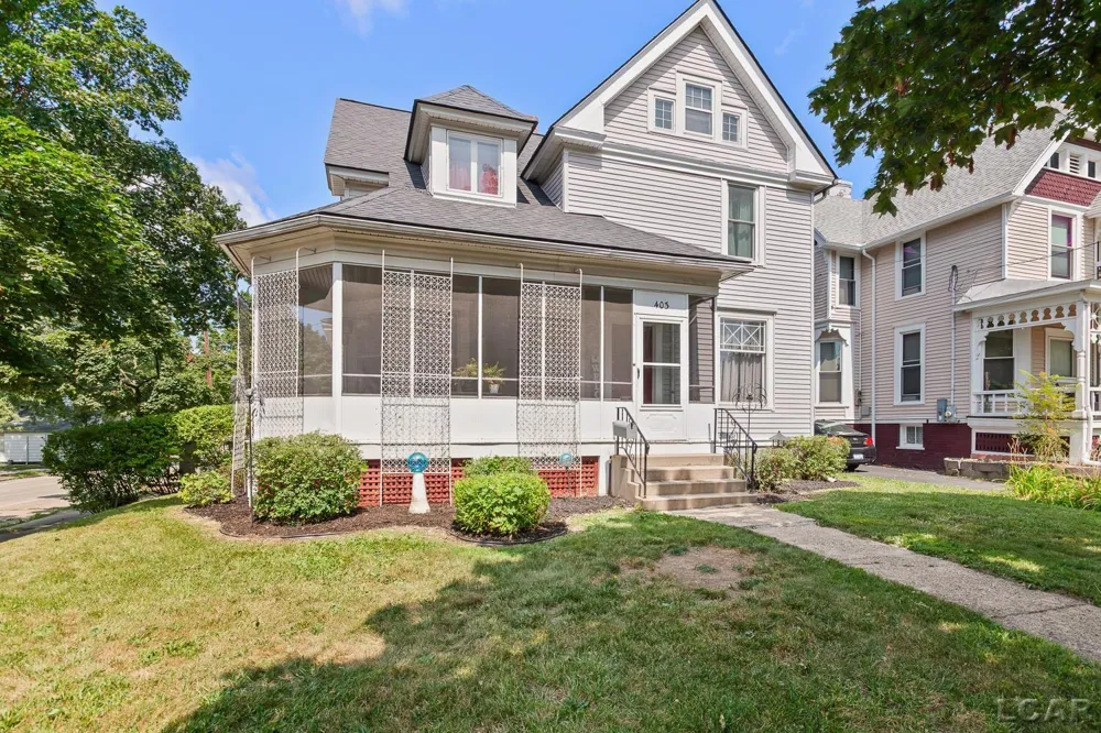 403 Finch Street Adrian City, MI 49221
