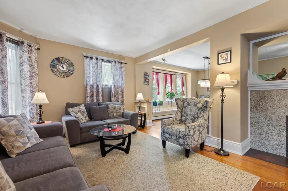 403 Finch Street Adrian City, MI 49221