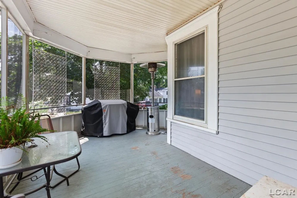 403 Finch Street Adrian City, MI 49221