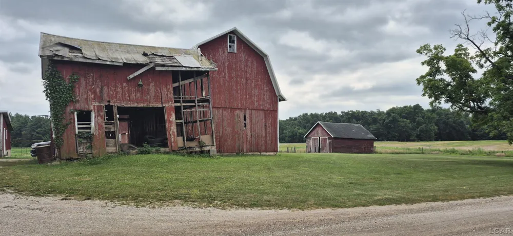 8513 Haley Road Dover Township, MI 49235