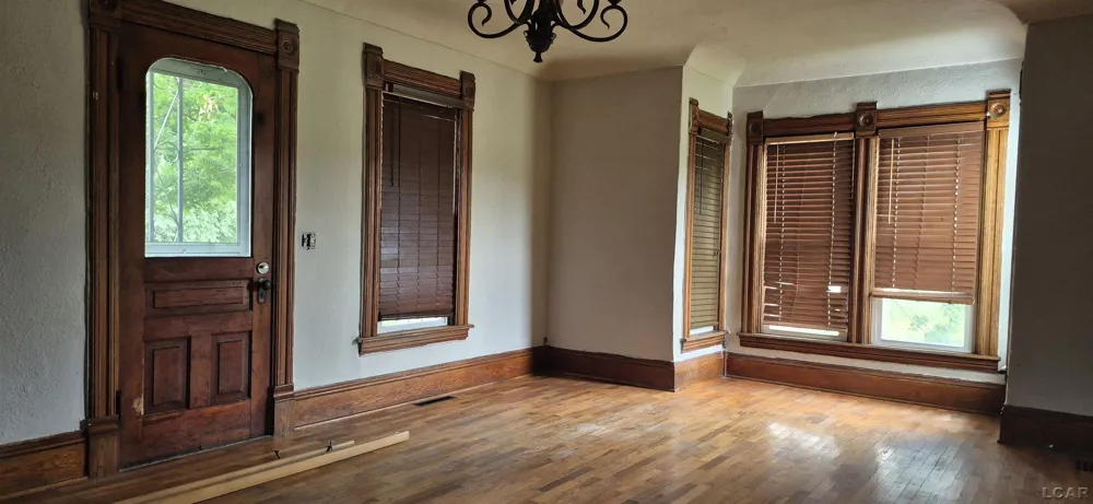 8513 Haley Road Dover Township, MI 49235