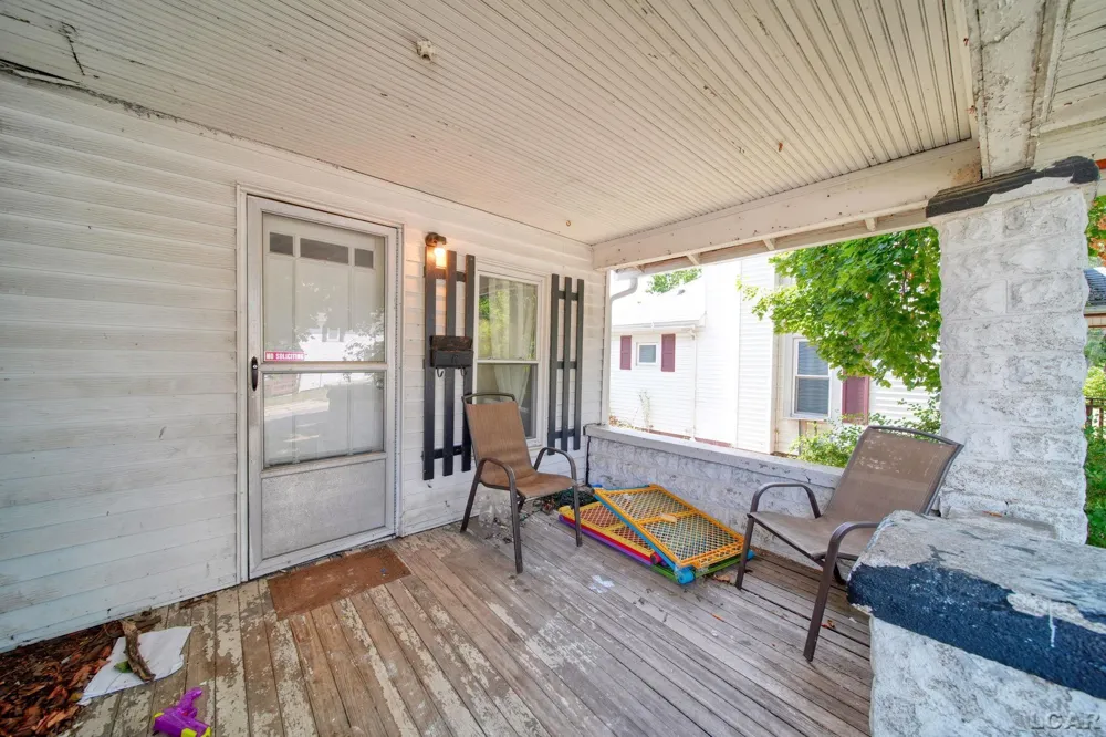 103 W Summit Street Adrian City, MI 49221