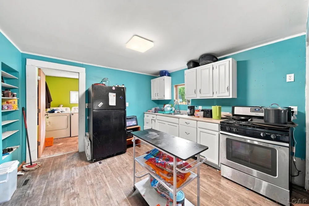 103 W Summit Street Adrian City, MI 49221