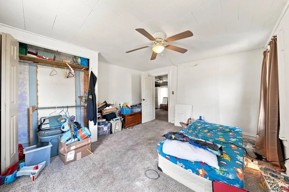 103 W Summit Street Adrian City, MI 49221