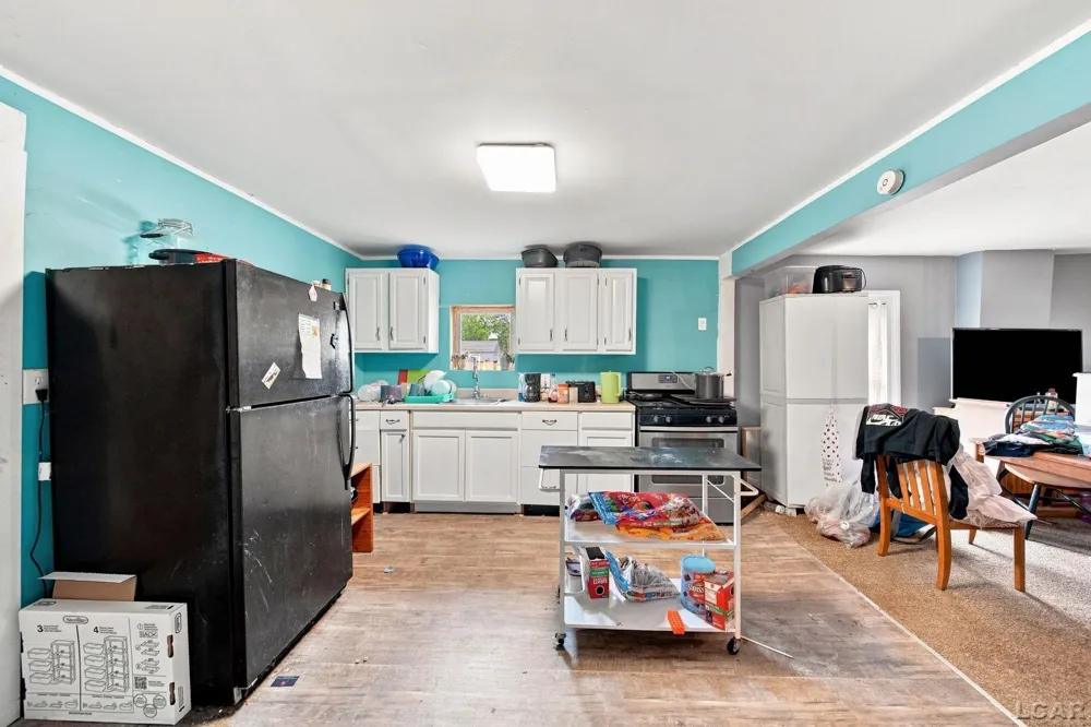 103 W Summit Street Adrian City, MI 49221