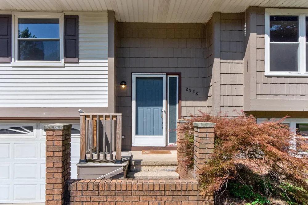 2528 Tricia Drive Summit Township, MI 49201